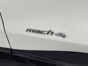 Ford Mustang Mach-E Premium 2024 Estándar de Fábrica Confortable - Product Image 6