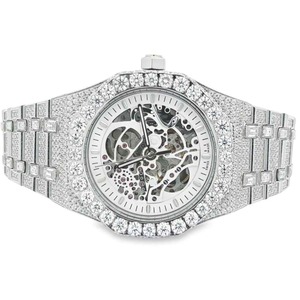 Montre de luxe hip-hop de qualité export, sertie de diamants blancs, pour hommes et femmes, pour les fêtes et le port quotidien, disponible à un prix abordable - Product Image 1