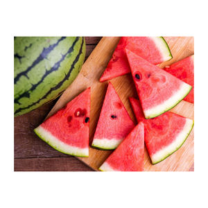 แตงโมสดจำนวนมากหวานฉ่ำในราคาที่แข่งขันได้ - Product Image 1