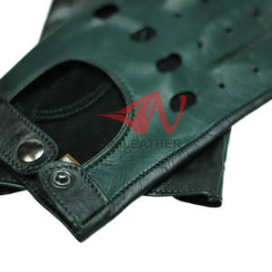 ถุงมือขับรถหนังสุดหรู ออกแบบมาเพื่อการควบคุมที่ราบรื่นและความสะดวกสบายในการขับขี่ตลอดวัน - Product Image 5