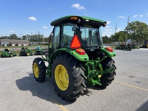 Achetez un tracteur agricole John Deere 5075E 75hp 80hp 95hp avec cabine, livraison rapide, équipement agricole à bas prix à vendre - Product Image 3
