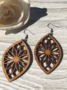 Venta al por mayor estilo clásico cuerno natural color pendientes mejor joyería producto de venta caliente del fabricante de la India - Product Image 2