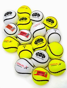 <span class=keywords><strong>Hurling</strong></span> <span class=keywords><strong>Ball</strong></span> Sliotar irlanda Logo personalizzato di alta qualità GAA Standard in pelle PU per tutte le stagioni a buon mercato marca <span class=keywords><strong>Hurling</strong></span> palline taglia 4 - Product Image 3