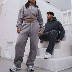 Survêtements personnalisés pour l'hiver avec broderie pour hommes et femmes Survêtement tricoté lourd de créateur 400gsm - Product Image 1