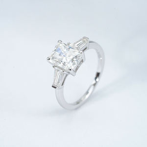 แหวนหมั้นเพชรและเพชรโมอิส S925เงินสเตอร์ลิงแบบเรียบง่ายสวยงามสายคาดเครื่องประดับที่ดีสำหรับผู้หญิงชุบแพลทินัมทันสมัย - Product Image 3