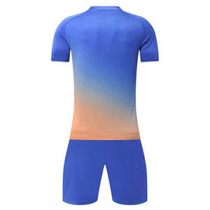 Uniforme de Fútbol 100% Poliéster, Venta Directa de Fábrica, Uniforme de Fútbol Hecho en Pakistán - Product Image 2