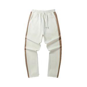 Vente en gros de survêtements de sport de haute qualité unisexe ensemble de survêtements d'hiver à logo personnalisé grande taille écologique pour hommes et femmes - Product Image 4