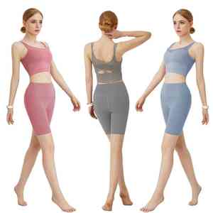 Ensembles de fitness et de gym pour femmes, 2 pièces personnalisées, vêtements de sport, de yoga, d'entraînement, vêtements de sport avec short, vêtements personnalisés - Product Image 1