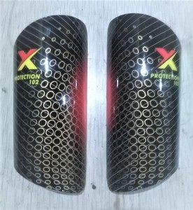 CALIDAD SUPERIOR OEM ODM PRECIO DE FÁBRICA LOGOTIPO PERSONALIZADO Y DISEÑO ESPINILLAS DE FÚTBOL - Product Image 3