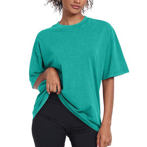 Camiseta gráfica para mujer, camiseta de talla grande con cuello redondo, poliéster transpirable, estilo informal, camiseta de verano, estampado de logotipo personalizado de Color verde - Product Image 3