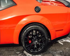 Dodge Challenger SRT RWD 2023 d'occasion, faible kilométrage, prêt à être expédié - Product Image 4