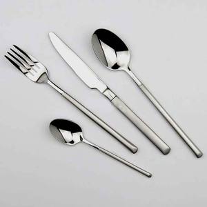 Manufacturer in India Luxury <b>Stainless</b> <b>Steel</b> Silver Plated <b>Cutlery</b> Set <b>Stainless</b> <b>Steel</b> <b>Cutlery</b> Sets - Product Image 3