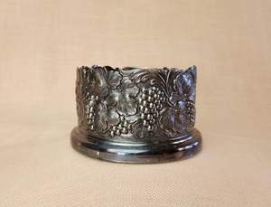 Luxury Stainless Steel Nickel Plated <b>Bottle</b> <b>Coaster</b> for Dining Table Home Bar Kitchen Decor Handmade Durable Bar Accessories Set - Product Image 4