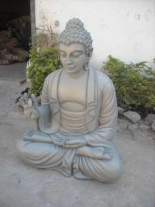 Statue de bouddha en fibre de verre légère pièce d'art intérieure/extérieure durable pour bureau à domicile et décor paysager modèle en résine grandeur nature - Product Image 4