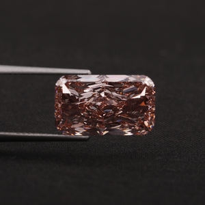Diamant rose de taille radiant de 4,0 carats, VS1-VS2, cultivé en laboratoire, certifié par IGI, en vrac - Product Image 2