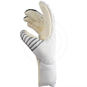 Gants de football de haute qualité pour hommes avec protection des doigts forte adhérence et ajustement confortable - Product Image 4