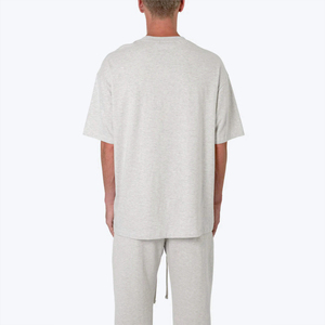 เสื้อยืดผู้ชายสีเทาอ่อนทรงโอเวอร์ไซส์ แขนสั้น ผ้าฝ้าย สไตล์ลำลอง สตรีทแวร์ รับสกรีนโลโก้ เสื้อออกกำลังกาย ทรงหลวมใส่สบาย - Product Image 6