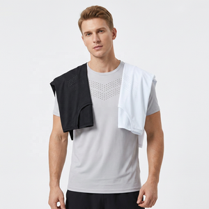 T-shirt pour homme à manches courtes et col en V en maille - Product Image 6
