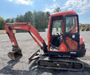 Mini-pelle KX71-3 Kubota 2017 avec composants de base de chargeur sur chenilles comprenant une pompe à moteur - Product Image 1