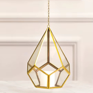 เครื่องใช้บนโต๊ะอาหารสีทองสไตล์การแขวนที่สวยงามดีไซน์เนอร์เทอราเรียมทรงเพชรการตกแต่งที่ทันสมัยเพิ่มความสง่างามและความหรูหราให้กับทุกพื้นที่ - Product Image 1