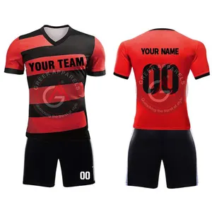 100% Polyester Made Soccer Uniformen zum Verkauf Custom Made Logo Design Fußball Uniformen In niedrigen Preis OEM Team Name Uniformen
