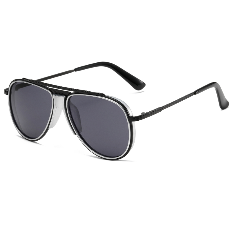 C2: Black Silver/ Smoke