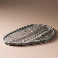 Plateau en marbre blanc moderne avec boules en bois pour la salle de bain et la décoration intérieure Plateau de service rectangulaire en marbre de luxe pour le parfum