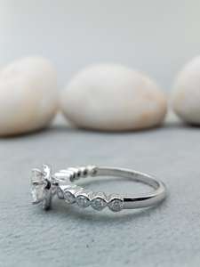 Bague de fiançailles et de mariage en diamant Moissanite en argent 925 et or massif 2.0 CT blanc avec clarté VVS plaqué or bijoux fins-cadeau - Product Image 3