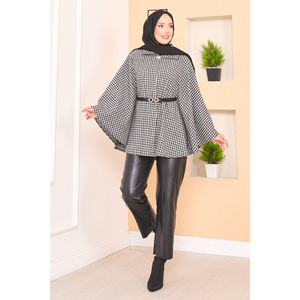 Houndstooth Patterned Belted Hijab <b>Poncho</b> Black and White Made of Woven Fabric - Product Image 6