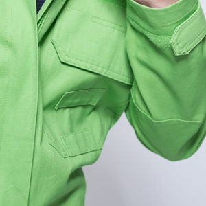 Combinaison haute visibilité adaptée au travail industriel, à porter au quotidien, combinaison haute visibilité conçue pour les environnements de travail en extérieur - Product Image 5