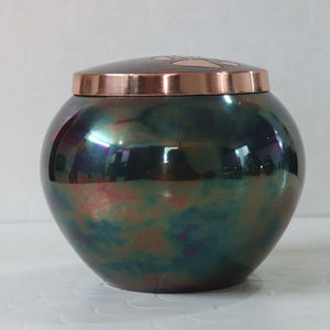 Urne de crémation en métal de la meilleure qualité avec conception d'empreinte d'animaux de patte pour garder les cendres de vos animaux de compagnie et garder leurs souvenirs - Product Image 2