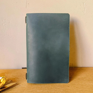 Carpeta de carpeta de restaurante A4 personalizada, Funda de cuero con relieve y soporte central, fuente de energía eléctrica, con cubierta de cuero y soporte central - Product Image 1