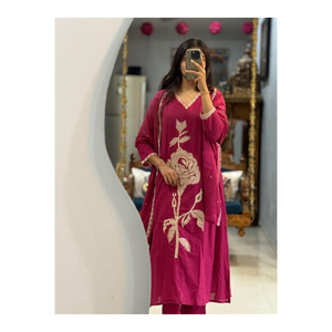 Élégant ensemble de pantalons Kurti avec broderie florale parfait pour un usage quotidien rassemblements festifs sorties décontractées confortable et élégant - Product Image 1