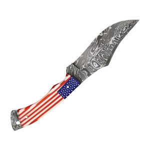 Cuchillo de Caza Damasco Hecho a Mano con Mango de Bandera Americana, Hoja Personalizada para Acampar al Aire Libre - Product Image 3