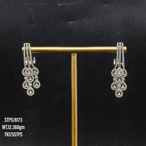 สวย925เงินสเตอร์ลิงลูกบาศก์เซอร์โคเนียพลอย Cz Stued 925เงินสเตอร์ลิงต่างหูออกแบบร่วมสมัย - Product Image 1