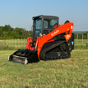 Minicargadora estilo Kubota de 500Kg/700kg de capacidad, entrega rápida, fabricante de calidad Premium con bomba de motor - Product Image 1