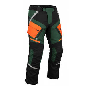 Combinaison textile de moto moderne, conçue pour les motards de tous les jours, avec des panneaux renforcés, un tissu confortable et un design tendance. - Product Image 6