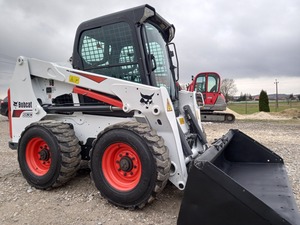 ข้อเสนอที่ดีที่สุดสำหรับรถตักหน้าแบบมินิสกิดสเตียร์ รับน้ำหนักได้ 40 ตัน เครื่องยนต์แคตเตอร์พิลลาร์ ปั๊มไฮดรอลิกไฮดัก กำลัง 60 กิโลวัตต์ ลดราคา - Product Image 5