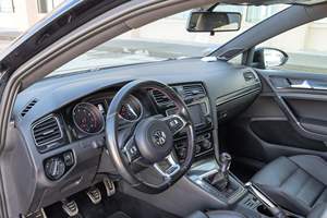 Volkswagen GTI SE 2016 Usado, Sin Reserva, Transmisión Manual de 6 Velocidades, Turbo de 4 Cilindros, Paquete de Rendimiento, Mayormente sin Modificaciones - Product Image 4