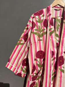 Vestido Kimono Informal de Algodón Hecho a Mano en India, Cuello en V, Mangas Largas, Estampado Floral, Ropa de Playa para Vacaciones de Verano, Otoño y Primavera - Estilo Bikini - Product Image 2