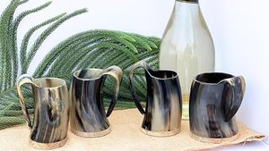 Authentique tasse à corne à boire polie d'inspiration viking cadeau de chope médiévale pour Noël anniversaire garçons d'honneur artisanat naturel - Product Image 3