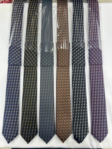 Corbata regular Perfect Fit en corte delgado con tela de poliéster Poliemit - Product Image 6