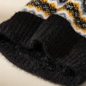 Prix de gros Bonnets avec broderie personnalisée Logos Bonnet 100% coton Bonnets solides, doux et chauds - Product Image 2