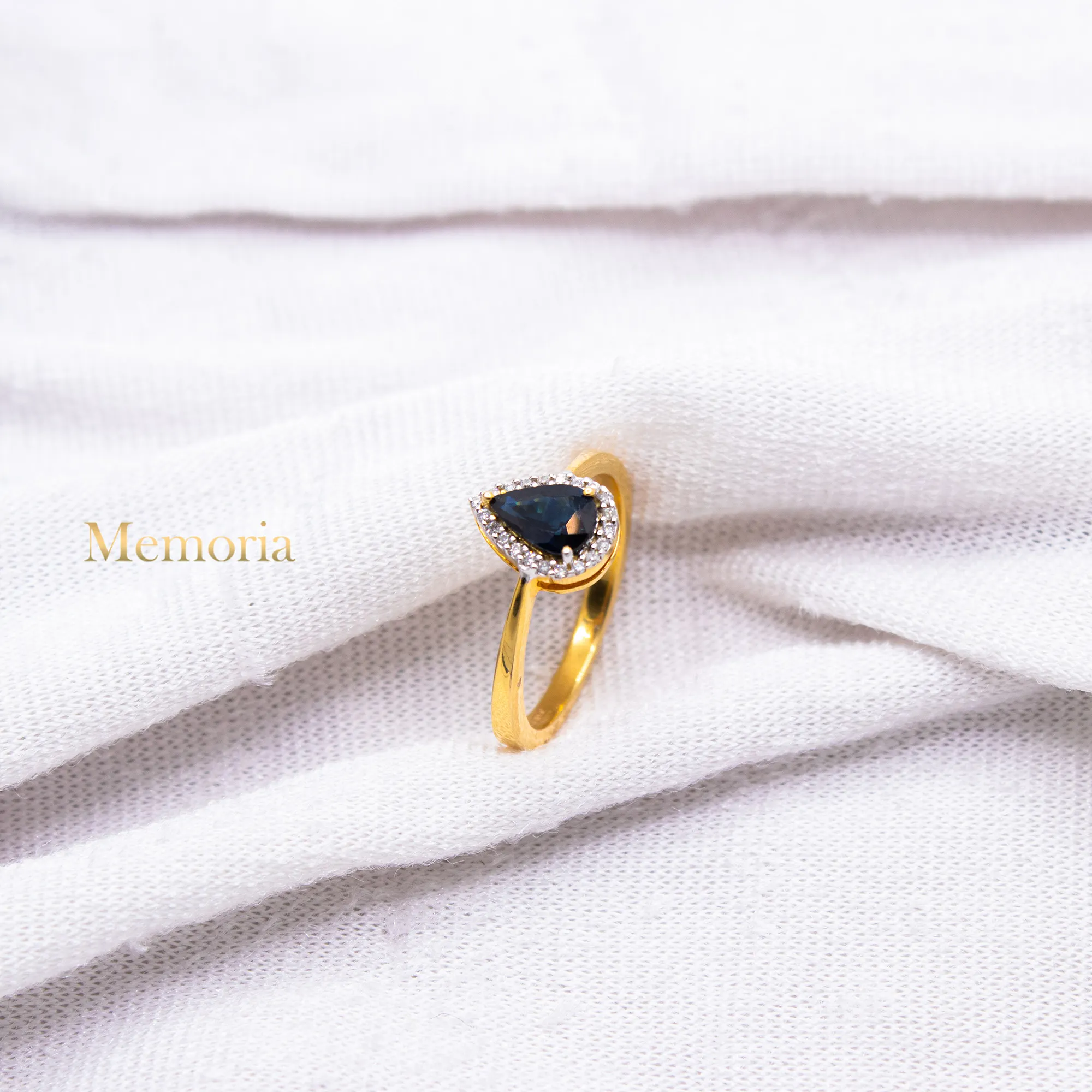 Natural Pear Shaped Blue Sapphire Gemstone Ring Precious Halo Diamond Ring 14k Yellow Gold Dainty Ring