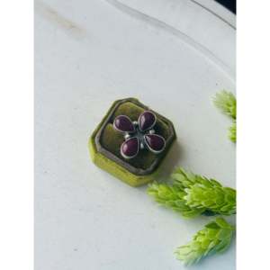 Bague Statement Bohème Myron Benally en Huître Épineuse Violette et Argent Sterling avec Sertissage Clos, Motif Géométrique, Taille 6, Pour Usage Quotidien - Product Image 3