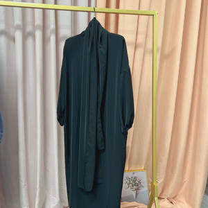 Trendy Pullover Abaya Hoodie for <b>Women</b> Stylish Long Modest <b>Sweatshirt</b> with Drawstring and Relaxed Fit - Product Image 4