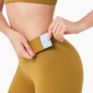 Pantalones de Yoga de Cintura Alta para Mujer con Cintura Elástica, Diseño Sólido, Control de Abdomen, Leggings para Ejercicio y Running con Bolsillos Prácticos - Product Image 3