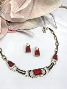 Precioso Conjunto de Collar y Pendientes de Latón Chapado en Oro de Alta Calidad, Diseño Moderno para Fiestas de Compromiso, Bodas y Uso Diario - Product Image 3