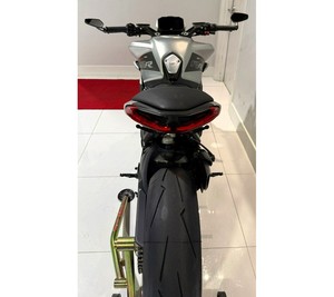 Nuova Moto Stradale <span class=keywords><strong>MV</strong></span> <span class=keywords><strong>Agusta</strong></span> <span class=keywords><strong>Dragster</strong></span> RR 2022 Originale e Impeccabile - Product Image 6