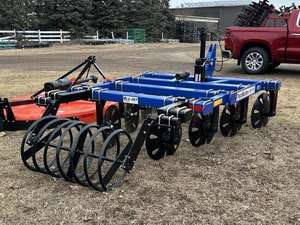 2024 BLU JET TRACKMASTER II est un chasse-neige pour voies d'irrigation pivotantes conçu pour éliminer efficacement les sillons de pneus et lisser le lit de semis - Product Image 5